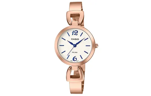 CASIO Women's Standard Series 26mm White Watch LTP-E402PG-7A