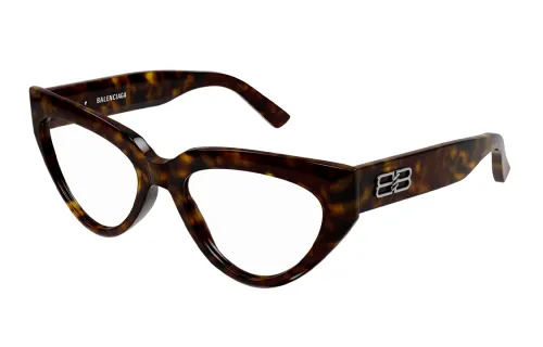 tortoiseshell cat-eye glasses