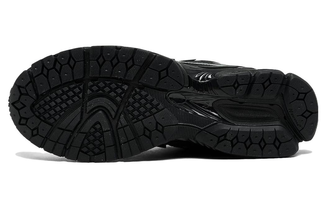 New balance 1906r black