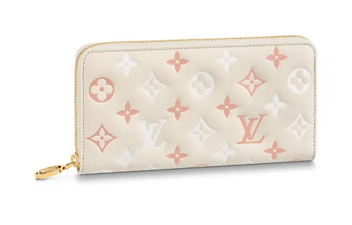 LOUIS VUITTON Zippy Lambskin Wallet Women's Beige