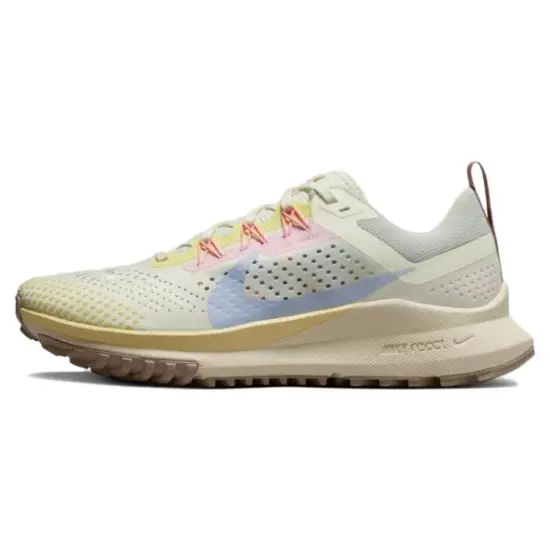 Nike Women's React Pegasus Trail 4 'Sail Blue Whisper'