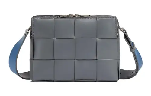 Bottega Veneta CASSETTE Shoulder Bags