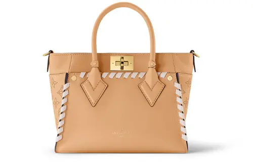 LOUIS VUITTON On My Side Pm