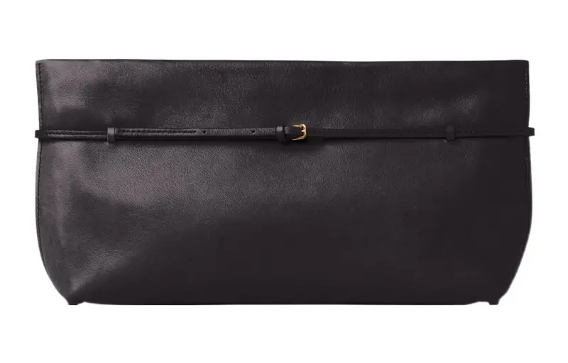 THE ROW Sienna Polished Saddle Leather Clutch Regular Women's Black