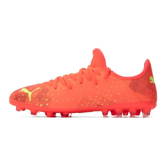 Puma Ultra Play Kids Soccer Shoes GS Low-top Red
