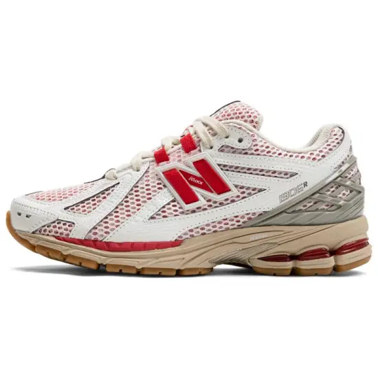 New Balance 1906R Sea Salt True Red