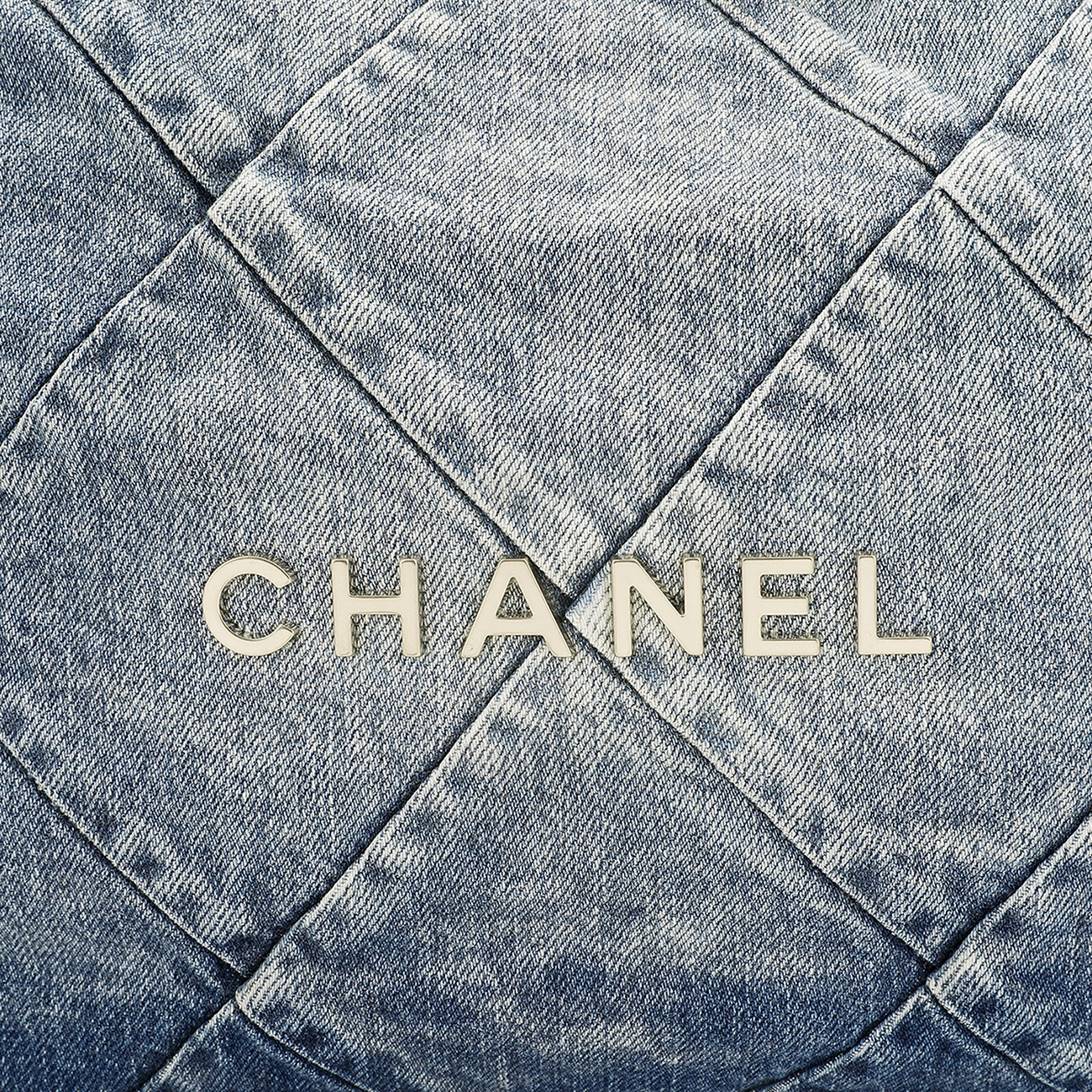 CHANEL 22Bag 23C Tote