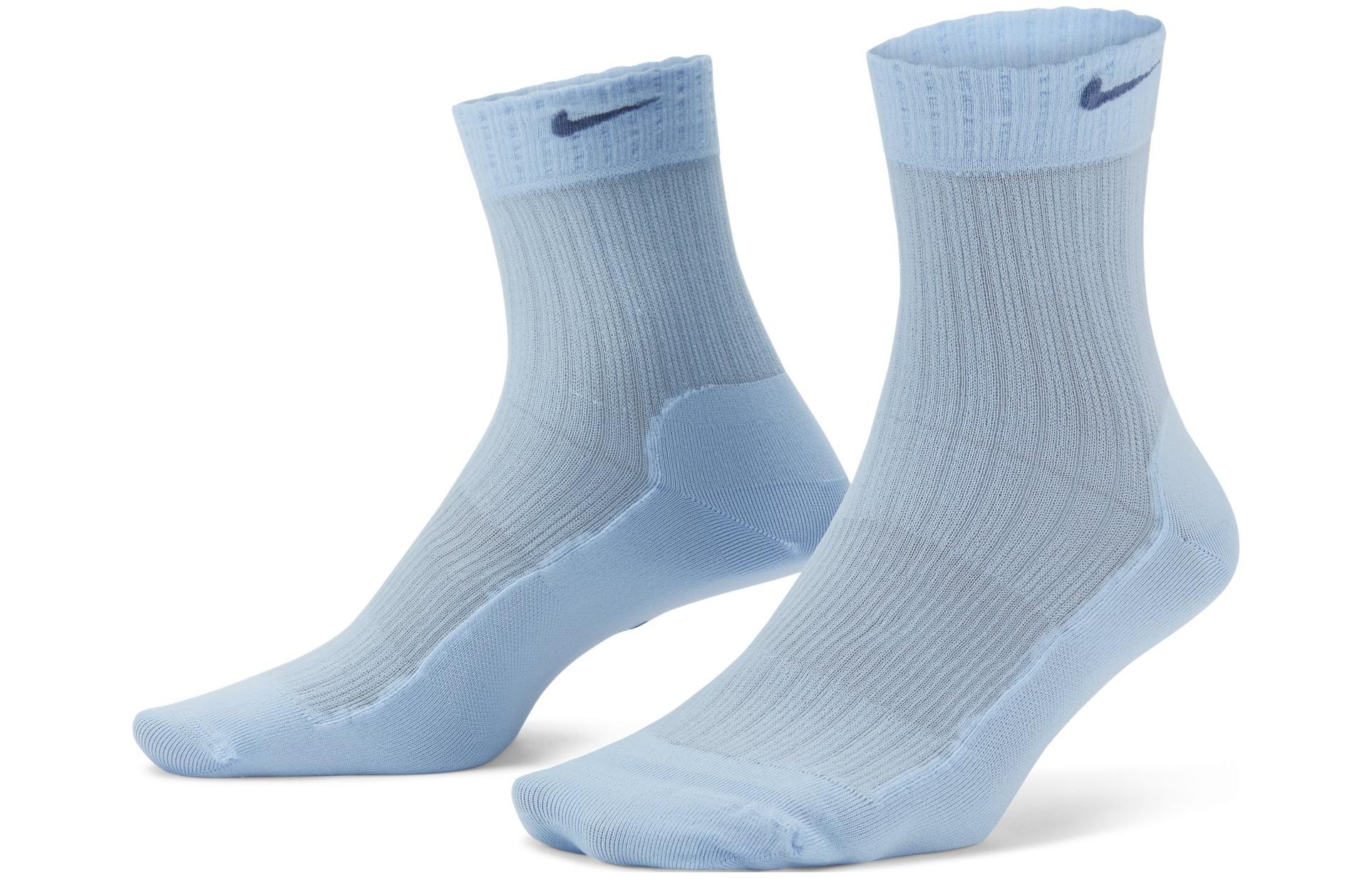 Женские носки Nike Logo (белые)