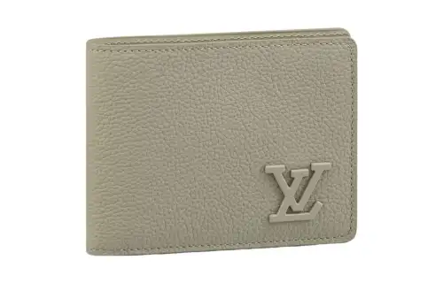 LOUIS VUITTON Multiple Wallet