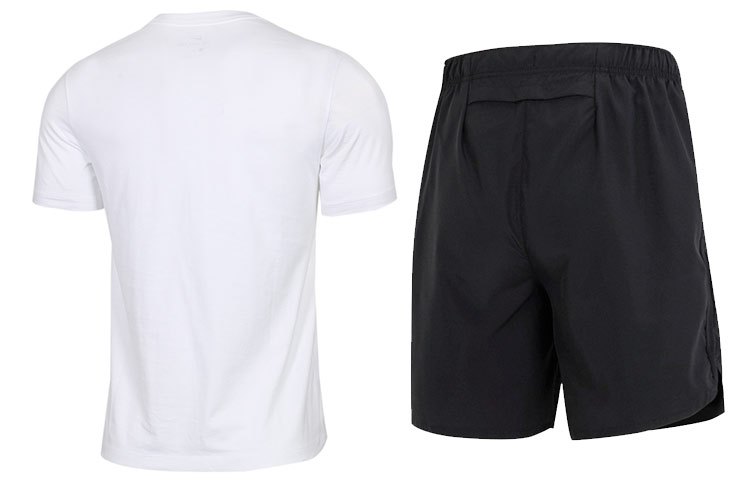 Nike Casual Sportswear Men’s Crew Neck Moderate