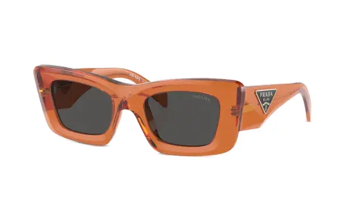 cat-eye frame sunglasses