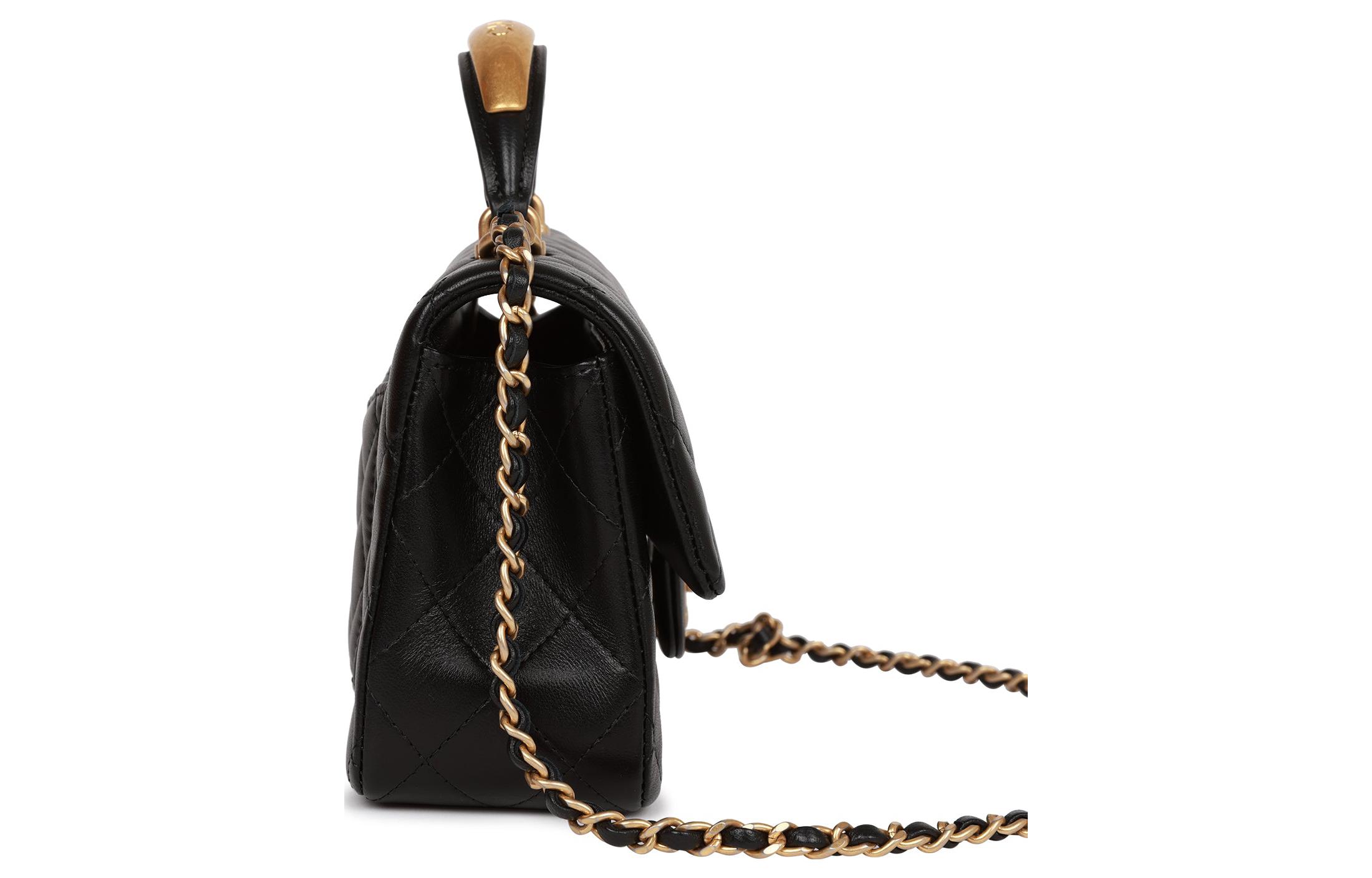 CHANEL 22B MINI CF