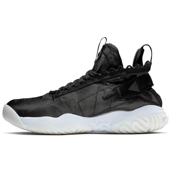 Jordan Proto React Black White
