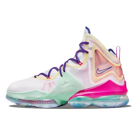 Nike Lebron 19 'Valentine's Day'