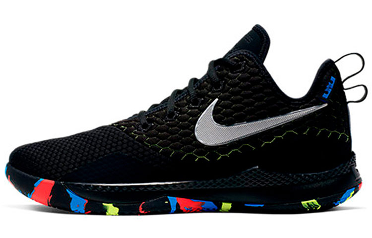 Nike Witness 3