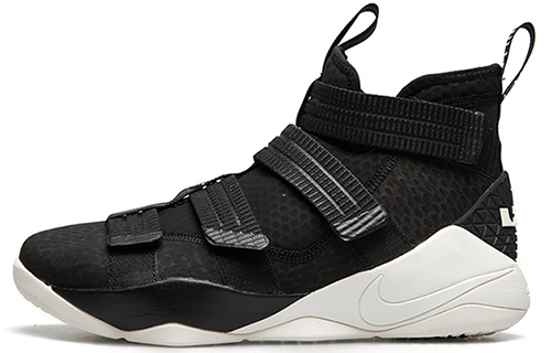 Nike zoom soldier 11 XI SFG 11