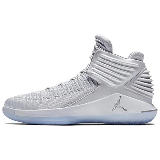 JORDAN Xxxii Pure Platinum