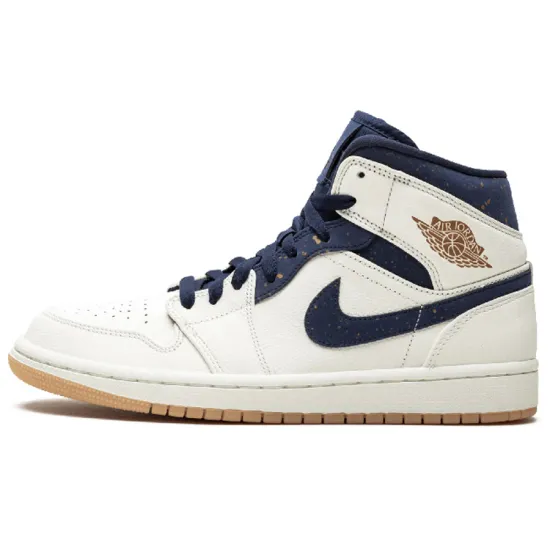 Jordan 1 Retro Mid Jeter