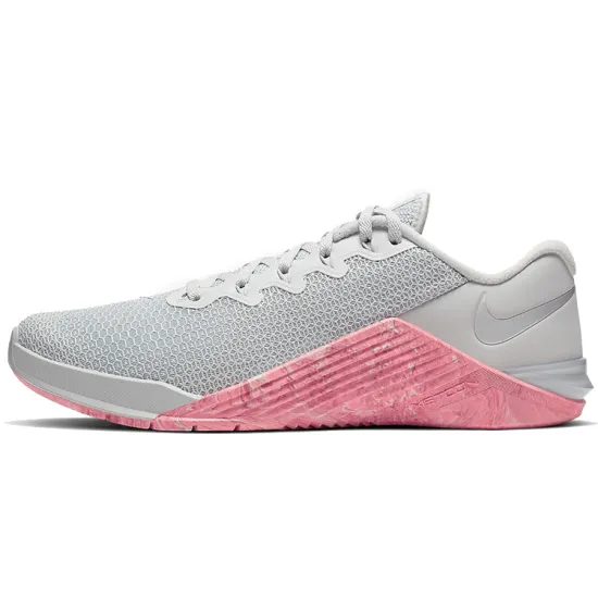 Nike Women's Metcon 5 'Pure Platinum'