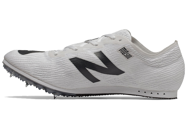 New Balance MD500v7