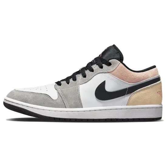 Jordan 1 Low SE Flight Club