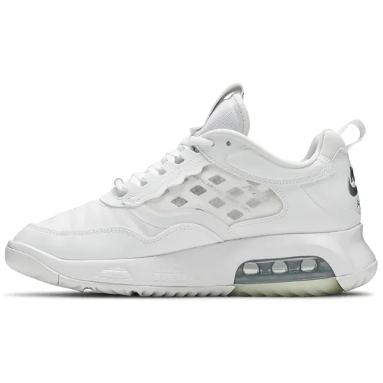 JORDAN Max 200 Triple White