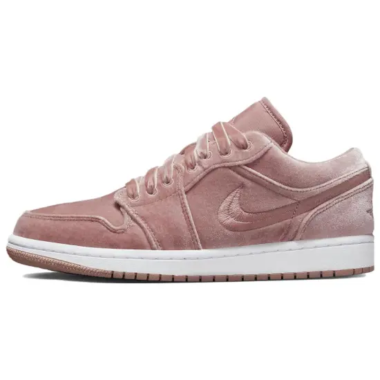 Jordan Air Jordan 1 Low SE 'Pink Velvet' Sneakers