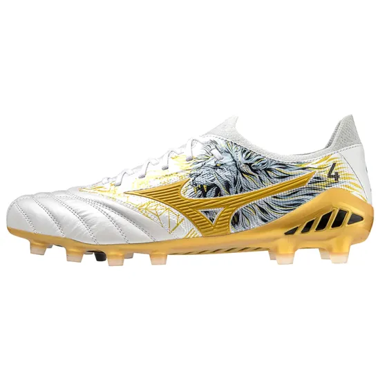 Morelia Neo Sergio Ramos X Mizuno 3 Beta SR4 'Lion And Wolves'
