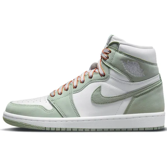 Air Jordan Women's Air Jordan 1 Retro High OG 'Seafoam'