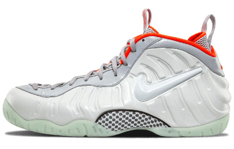 Nike Foamposite Pro pure platinum