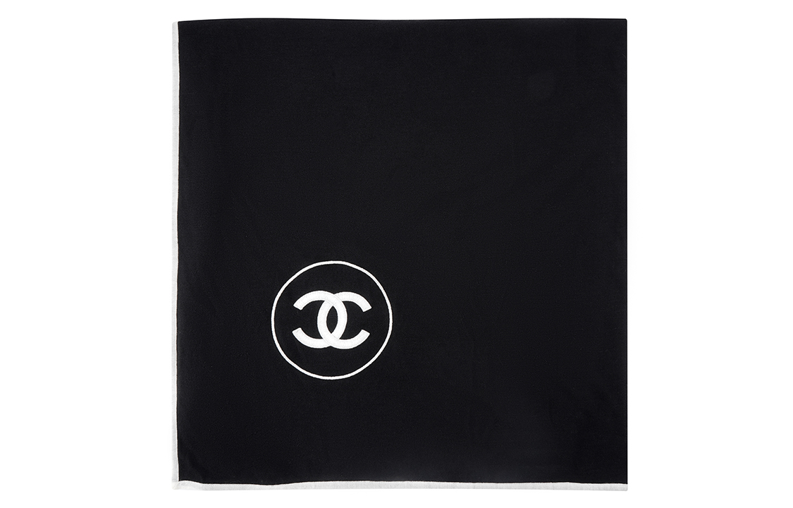 Шарфы Chanel