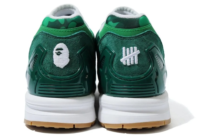 UNDEFEATED x Bape x adidas originals ZX 8000