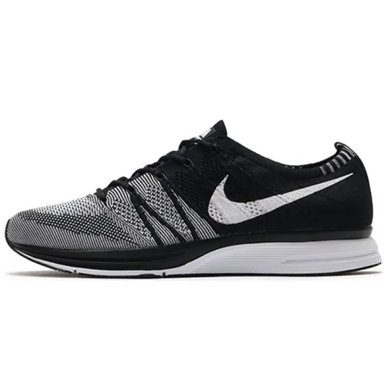 Nike Flyknit Trainer Oreo