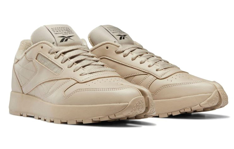Maison Margiela x Reebok Classic Leather Tabi