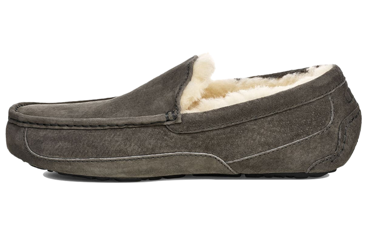 UGG Ascot Slipper