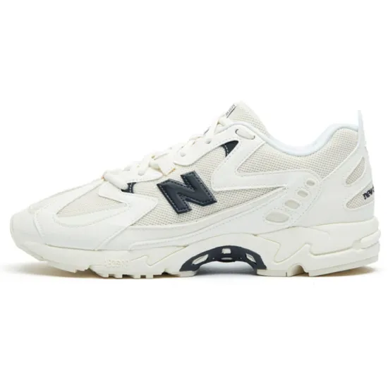 New Balance 828 White Black