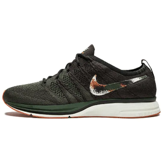 Nike Flyknit Trainer Velvet Brown