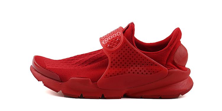 Nike Sock Dart Triple Red