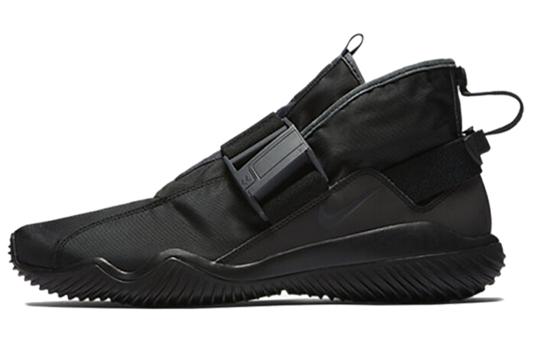 Nike Komyuter SE 'Triple Black'