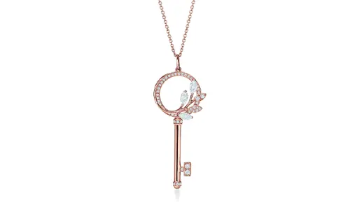 TIFFANY & CO. Tiffany, golden pendant for keys