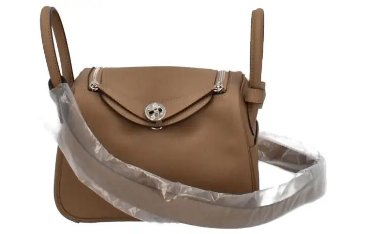 HERMES Lindy Swift Leather Handbag, Crossbody Bag, Shoulder Bag Mini Women's D0 Beige Weimar Dog Beige