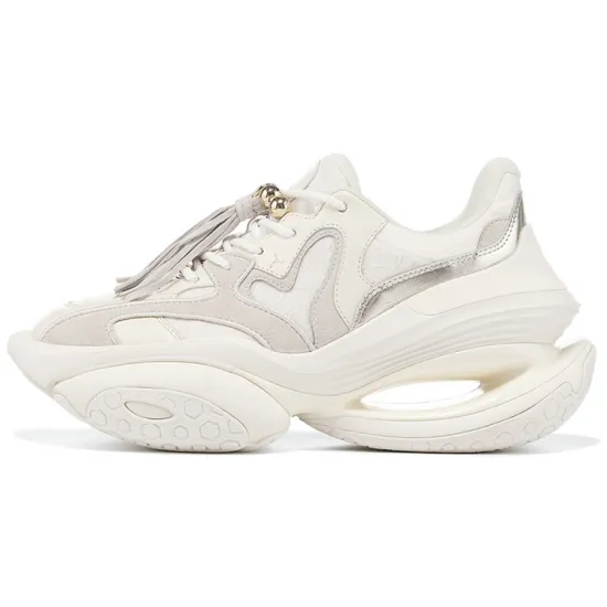 LI NING 1990 Classic Collection Slip Resistant Low Top Running Shoes Women's Ecru