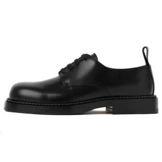 Bottega Veneta Strut Leather Lace-Up Black