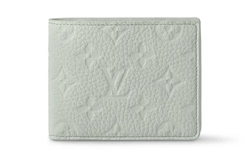 LOUIS VUITTON Multiple Wallet Mineral Gray