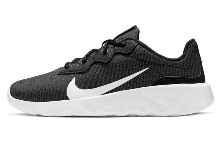 Nike Explore strada