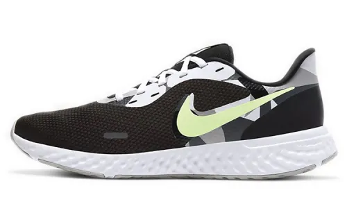 Nike Revolution 5 Black Ghost Green