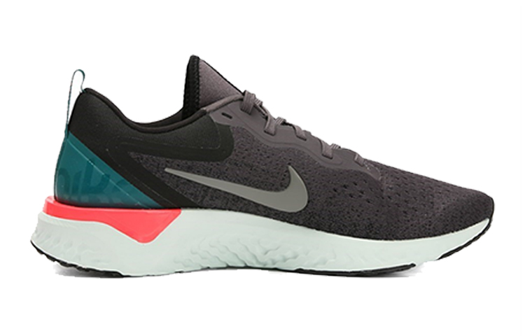 Nike Odyssey React