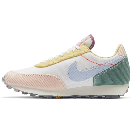 Nike Daybreak Corduroy Sail Women's