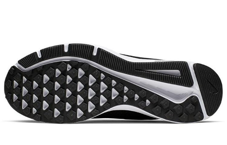 Nike Quest 2