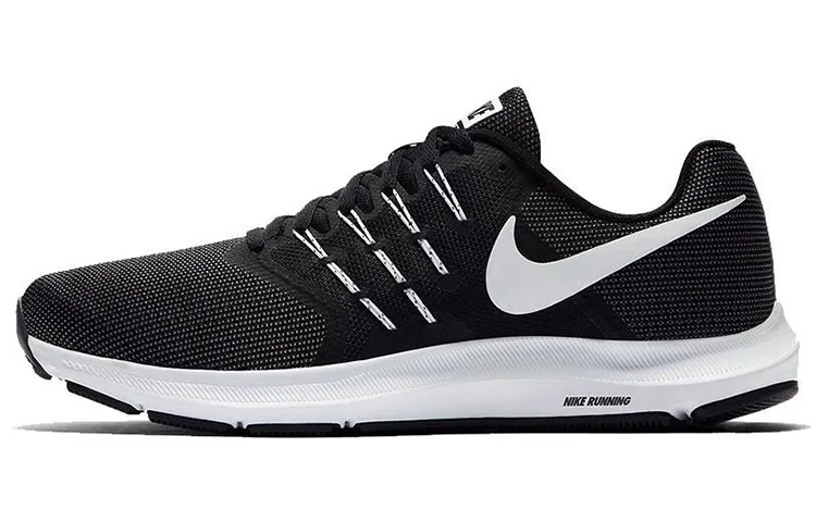 Nike Run Swift 'Black White'